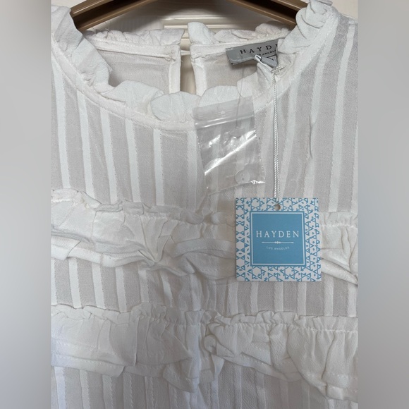 Hayden Cute Summer Ruffle Top - Picture 6 of 8